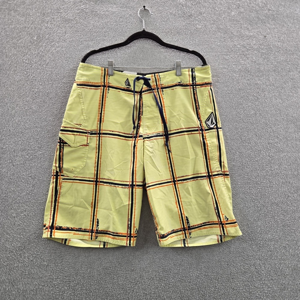 Volcom Men Shorts 34 Yellow Swimwear Plaid Board Shorts Logo Boardies 2 Way